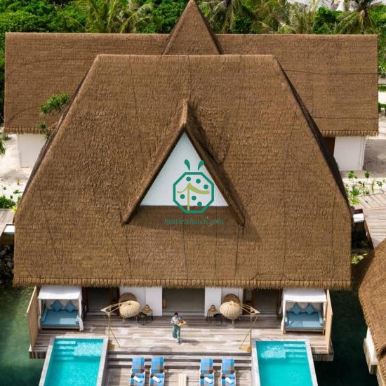 UV-proof Plastic Cadjan Thatch Roof Covering for Resort Hotel Theme Bungalow Villa