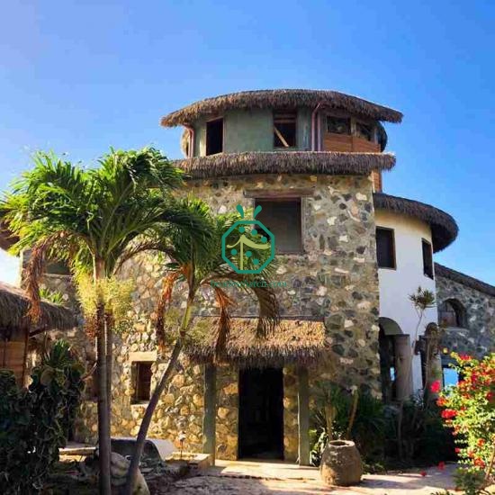 Artificial garden thatch roof