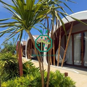 Tree House Synthetic Thatch Roof Tiles